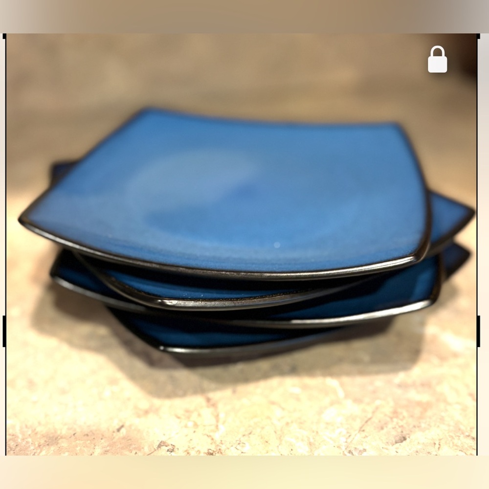 Set of 4 Blue Square Plates